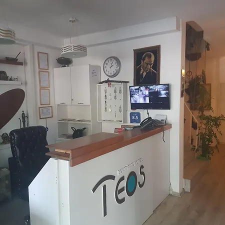 Ξενοδοχείο Teos 2*