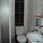 Teos Hotel 2*