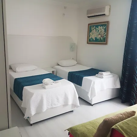 Teos Hotel 2*