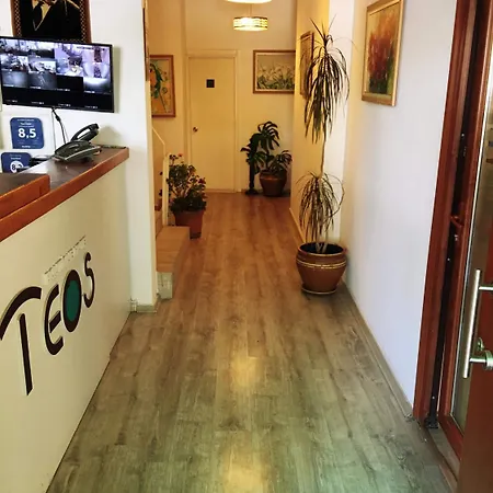 Teos Hotel 2*